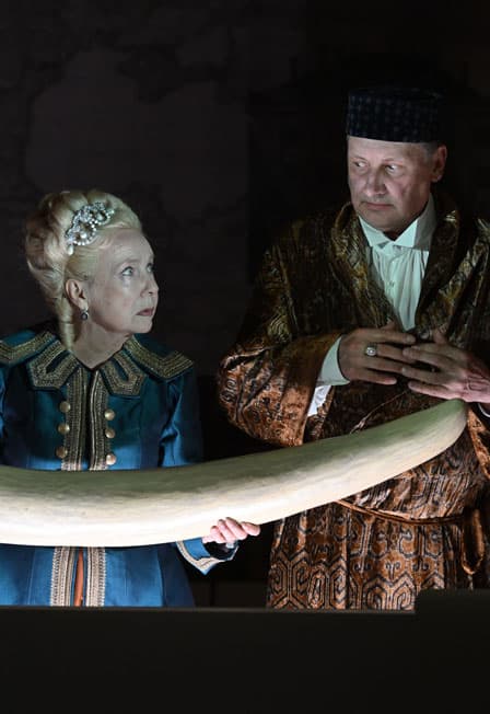 ЕКАТЕРИНА И ВОЛЬТЕР