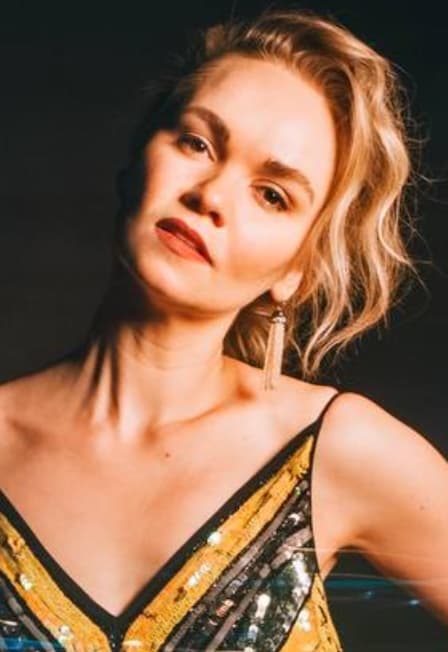 Саша Алмазова