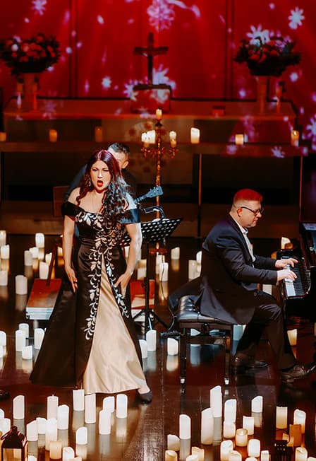 Орган при свечах