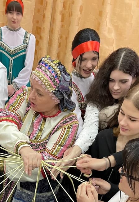 Игровая программа "В гости к славянам"