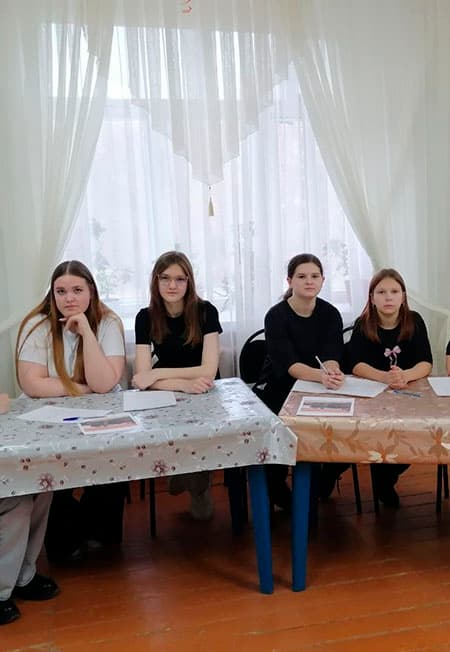 Народные игры и забавы. Познавательная программа