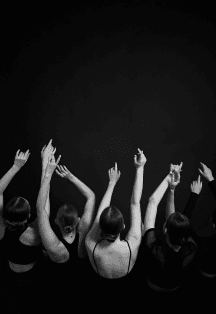 Хореографические спектакли "Соединения" и "Рёбра"