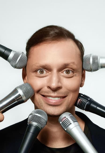 Виктор Комаров