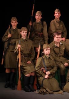 А зори здесь тихие...