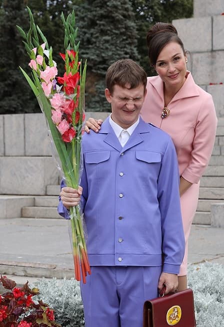 Верхом на портфеле