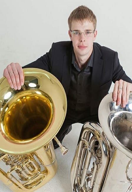 Фёдор Шагов (туба) и духовой оркестр "Держава"