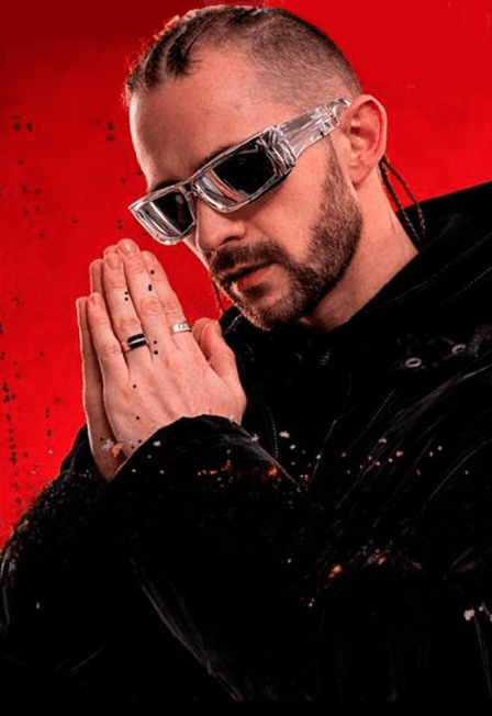 Витя Кипяток