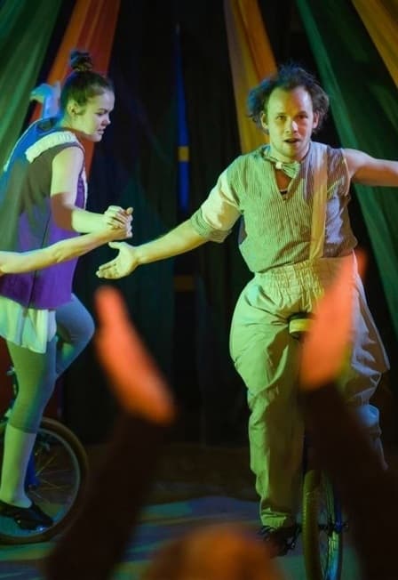 На всю катушку! Театр-цирк «Монгольфьери»