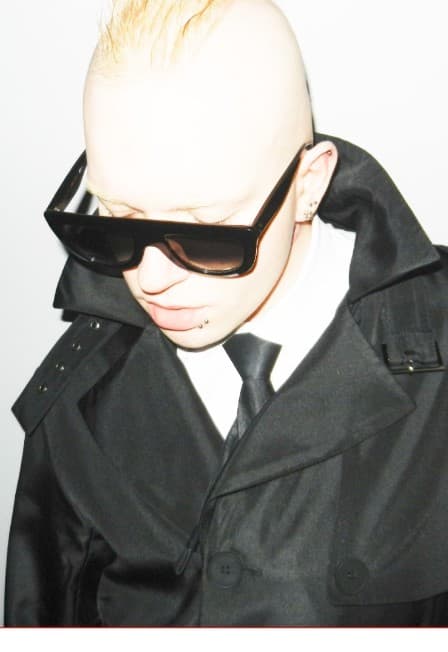 Huzzy B