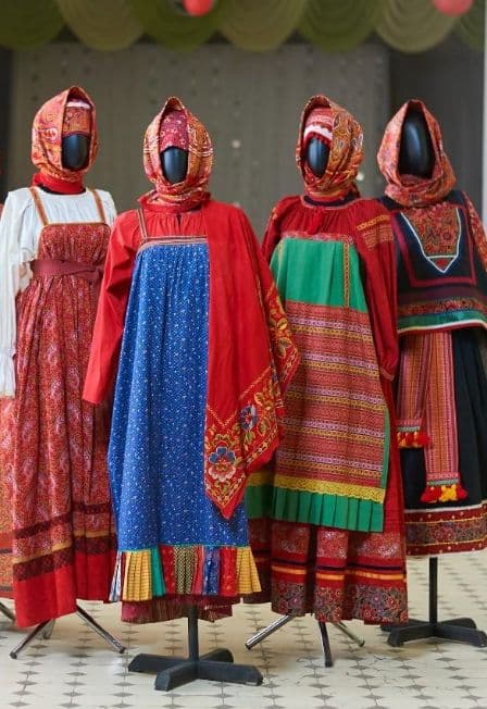 Русский народный костюм. Возвращение традиций. Выставка