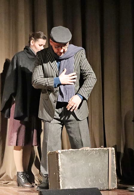 Спектакль "Лёха едет"