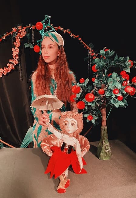 Дюймовочка