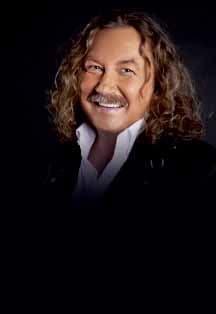 Игорь Николаев