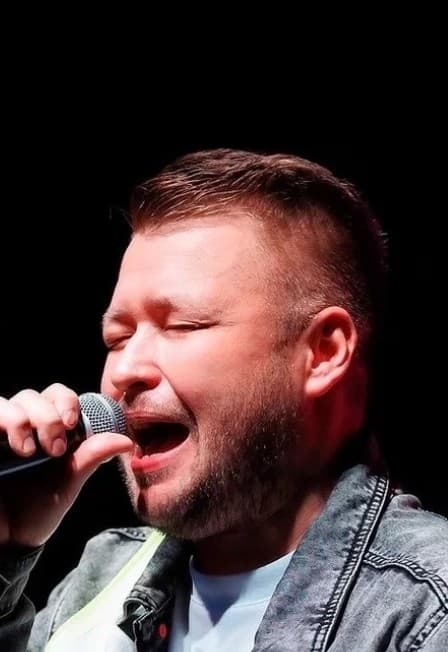 Дискотека 90-х с участием Михаила Жукова