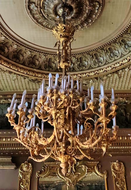 Особняк Брусницыных: лекция внутри, прогулка по интерьерам и чаепитие