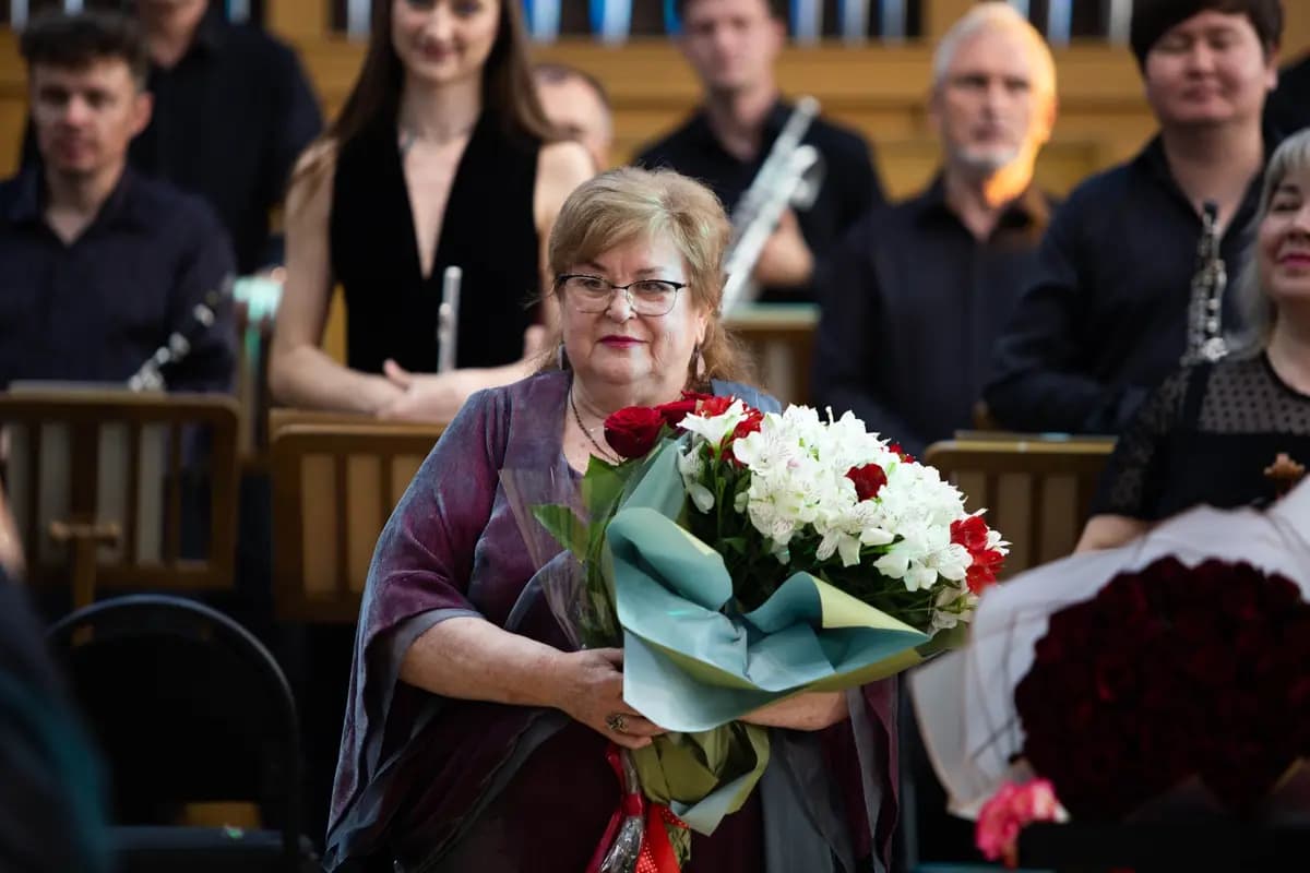 Концерт Кубанского симфонического оркестра в честь юбилея Нины Магдалиц