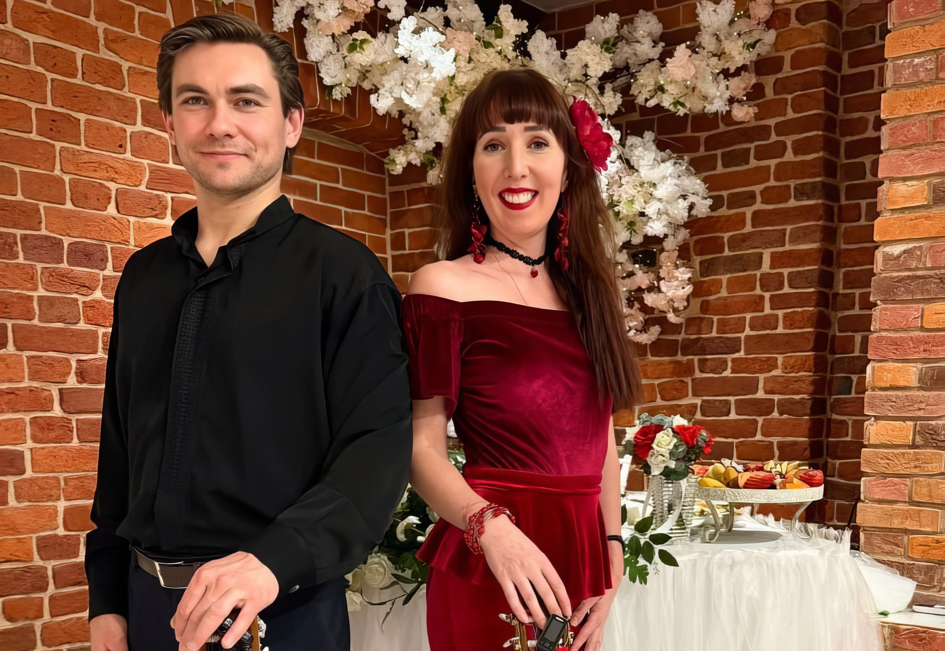 Анастасия Икономиду и Владимир Кухарев (Ресторан по-домашнему)