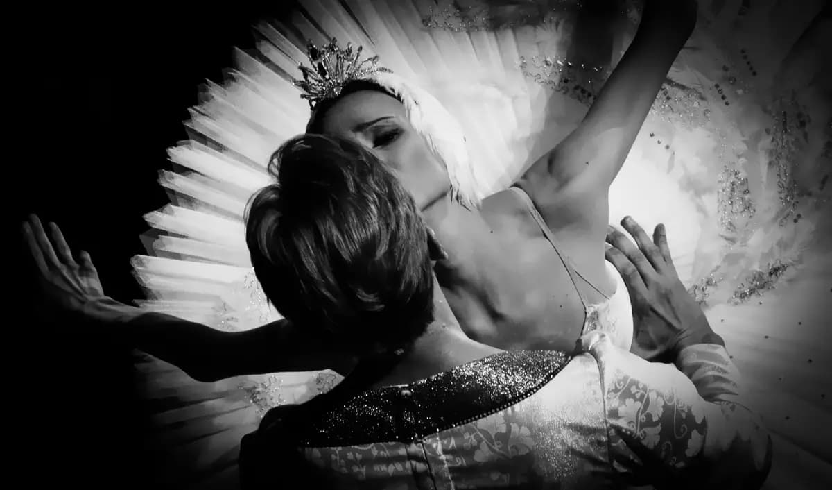 Лекция Алексея Исайчева. «Большой балет. Мировые премьеры. к 250-летию театра «Лебединое озеро»