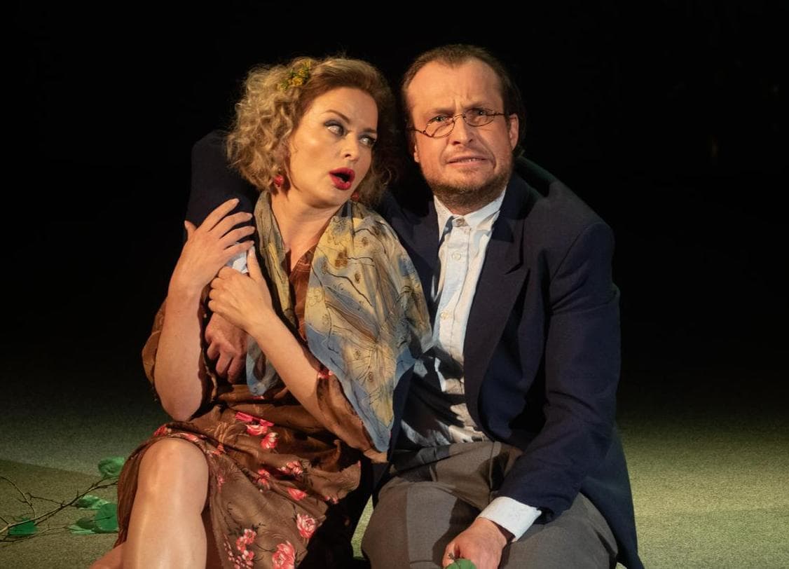 Отвяжись худая жизнь, привяжись хорошая (На левом берегу)