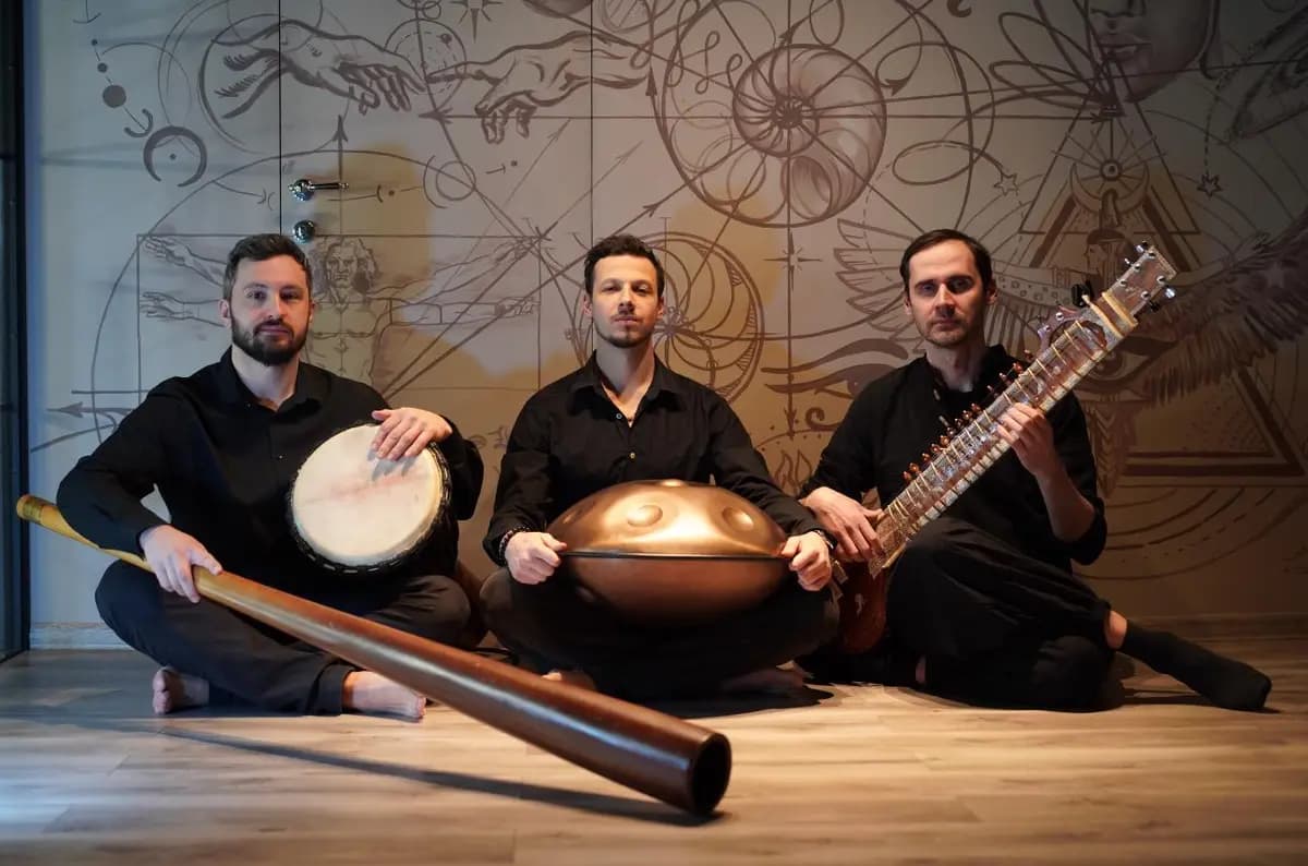 Вечер этнических инструментов Forest Jam Project