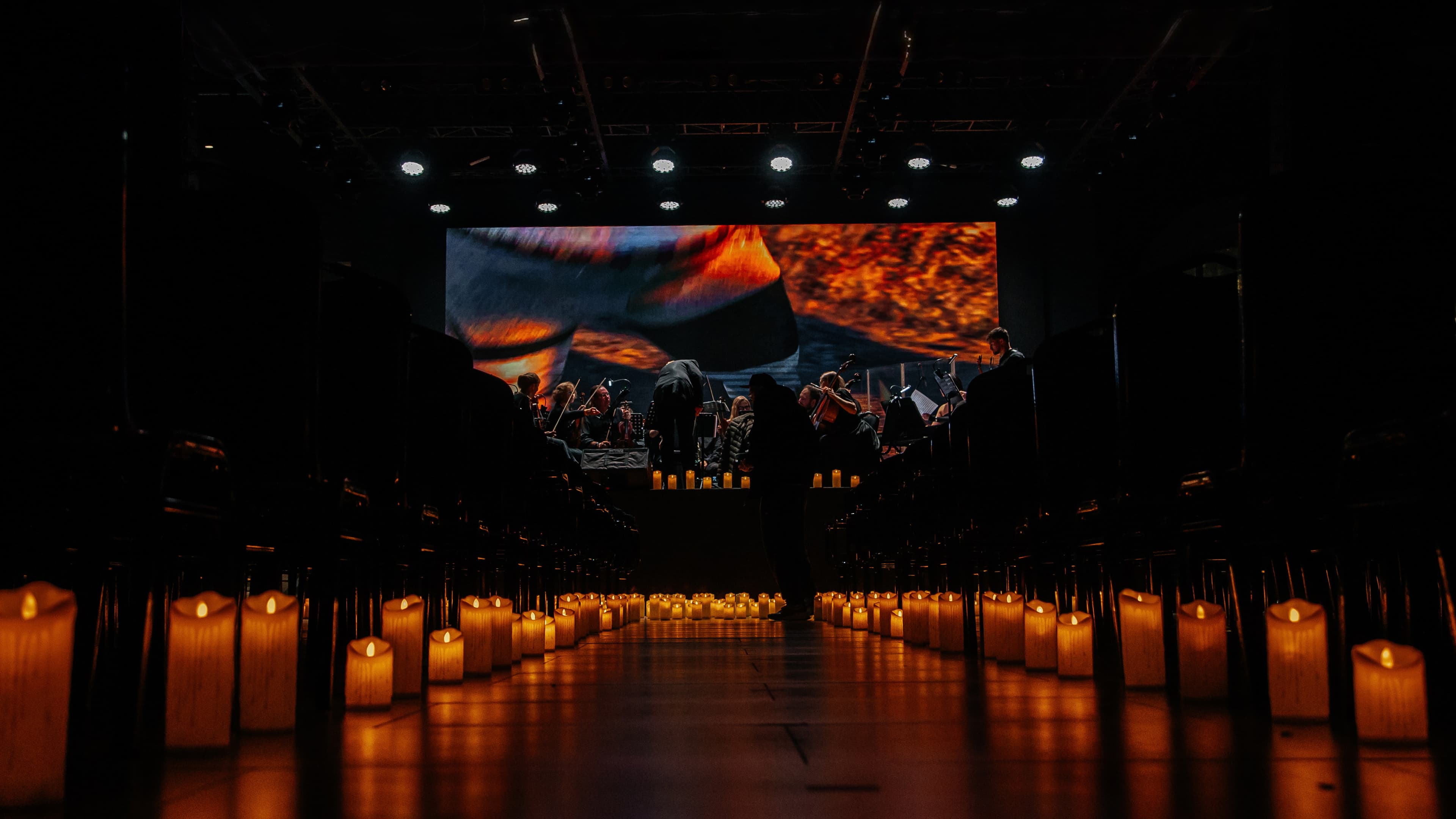 Мировые рок-хиты в сиянии тысячи свечей (ДКиС «Газовик»)