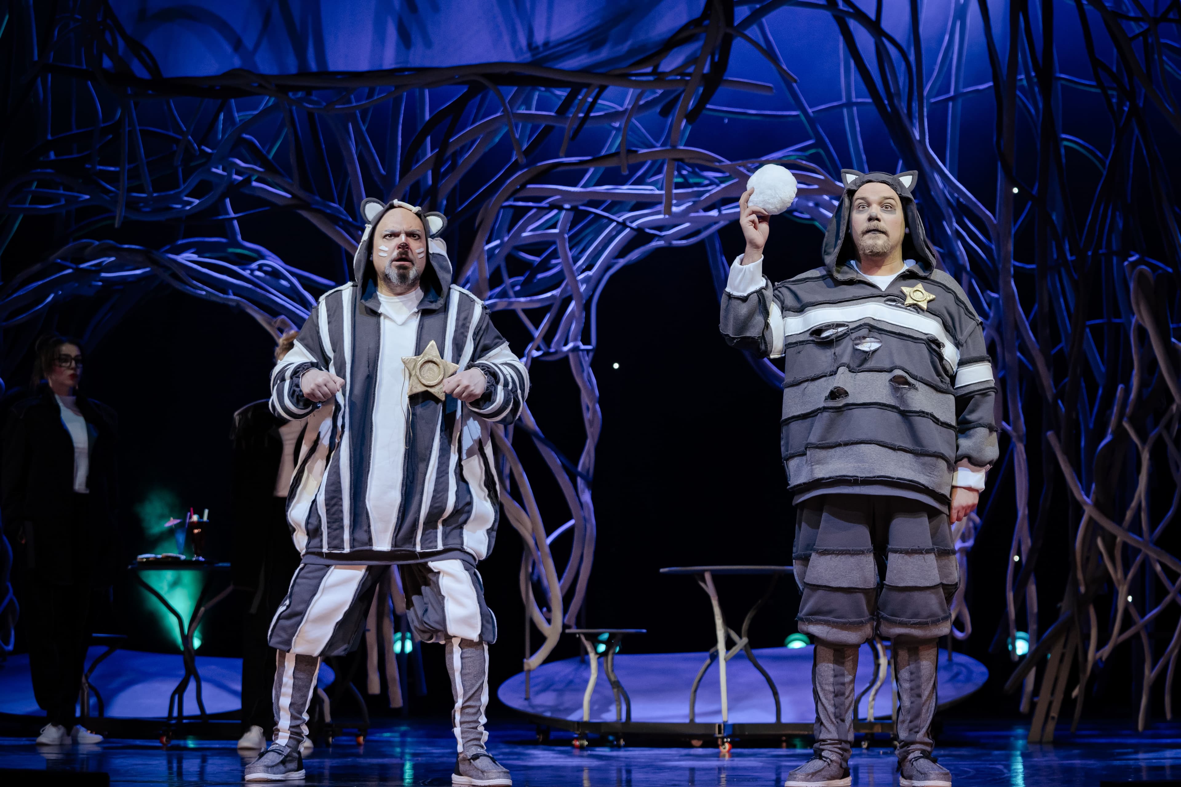 Зверский детектив (Луначарский (Черногорск))