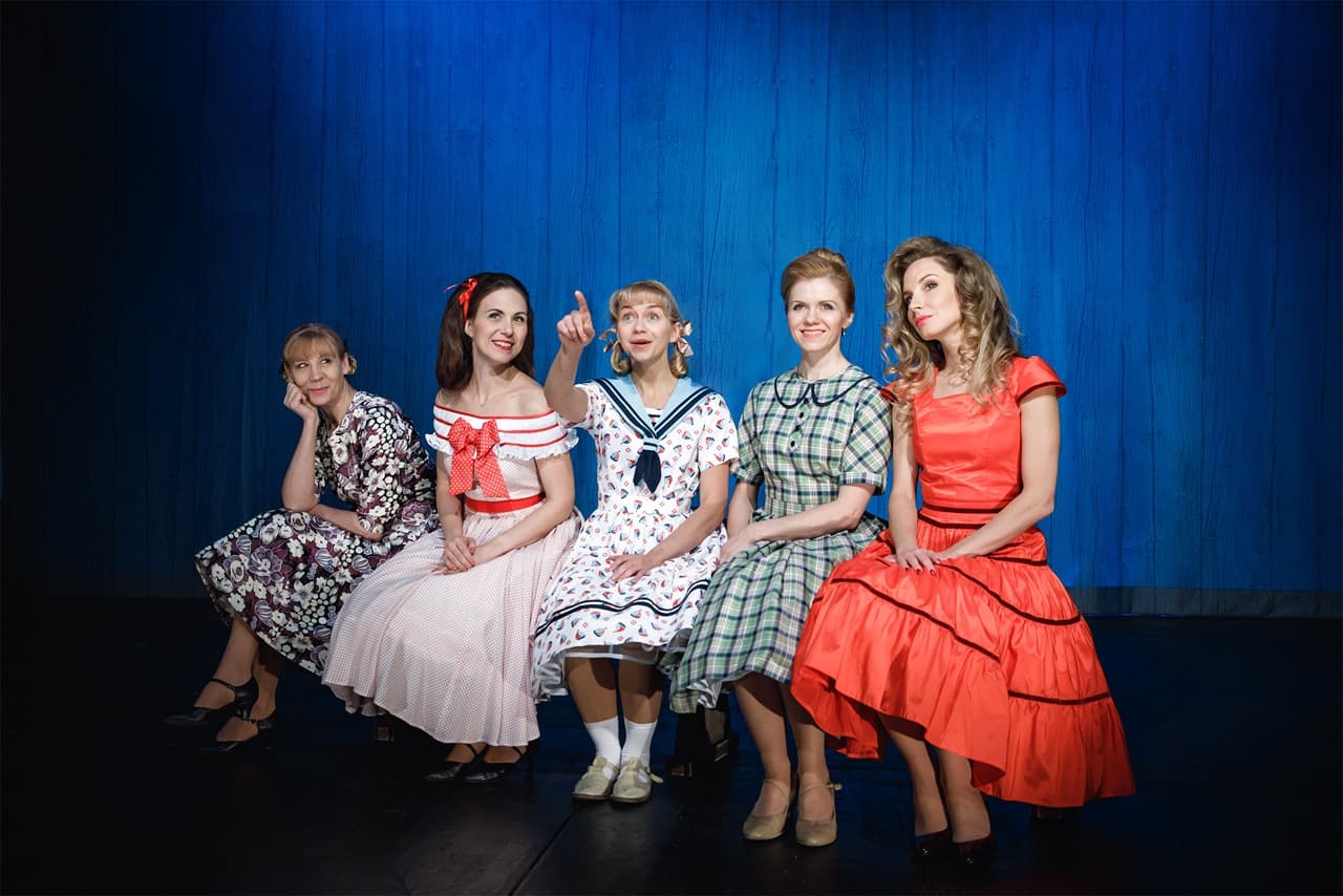 Девчата (Балтийский дом)