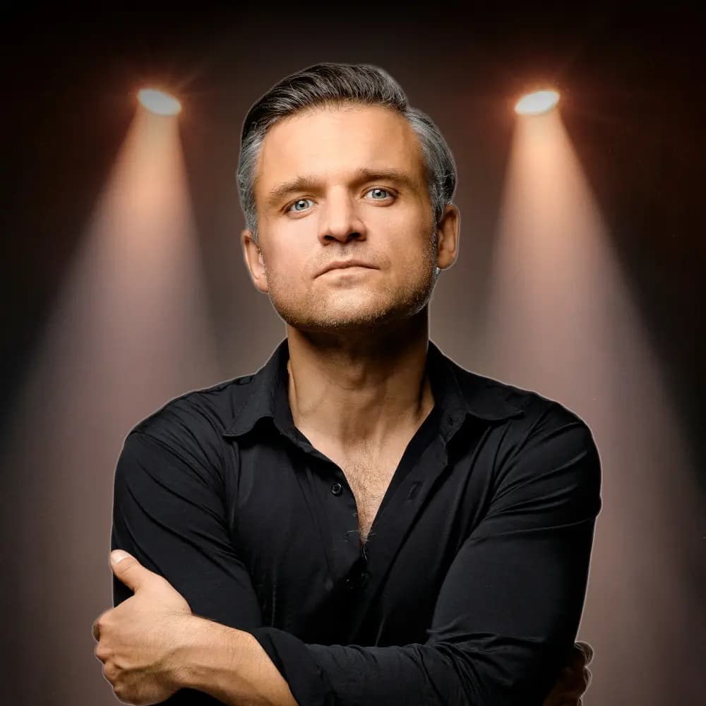 Спектакль-концерт «Кто я?» Ивана Замотаева