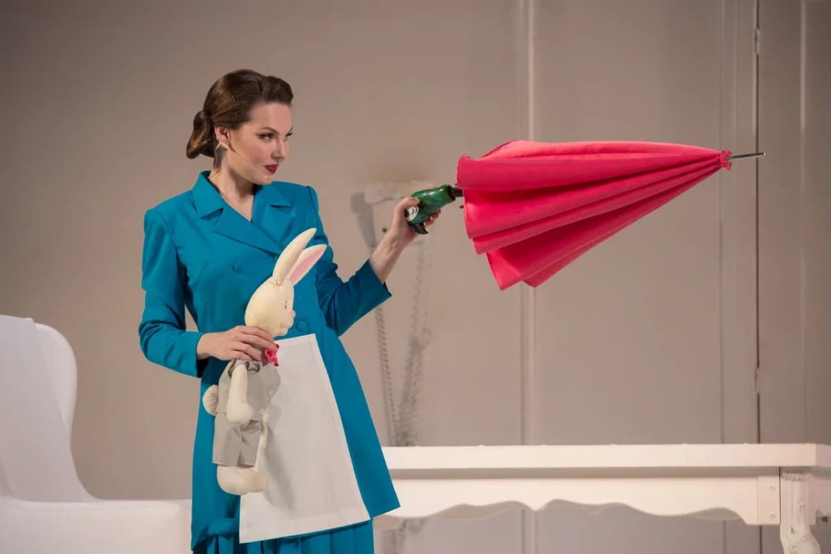 Мэри Поппинс (Драматический театр им. Кирова)