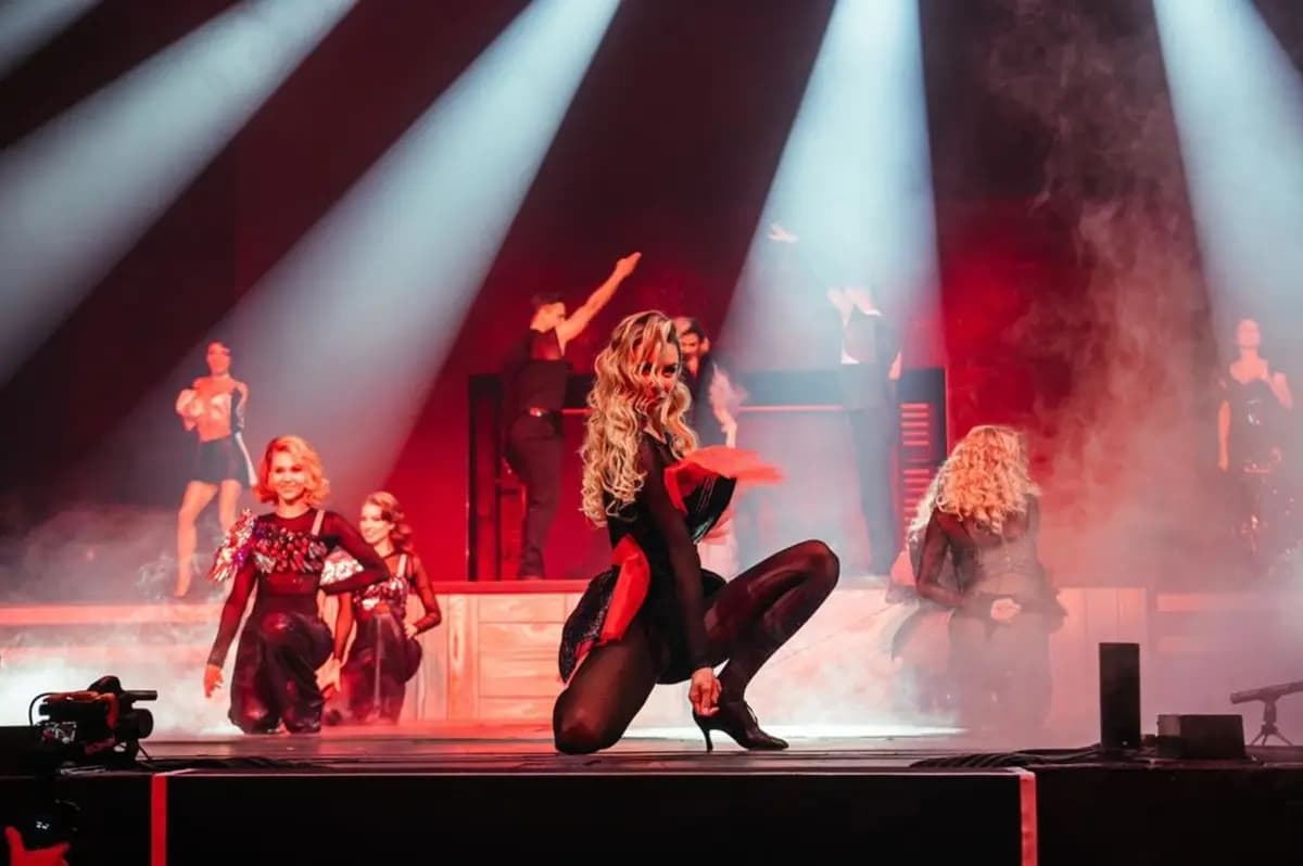 Cabaret Chic (Чаплин Hall)