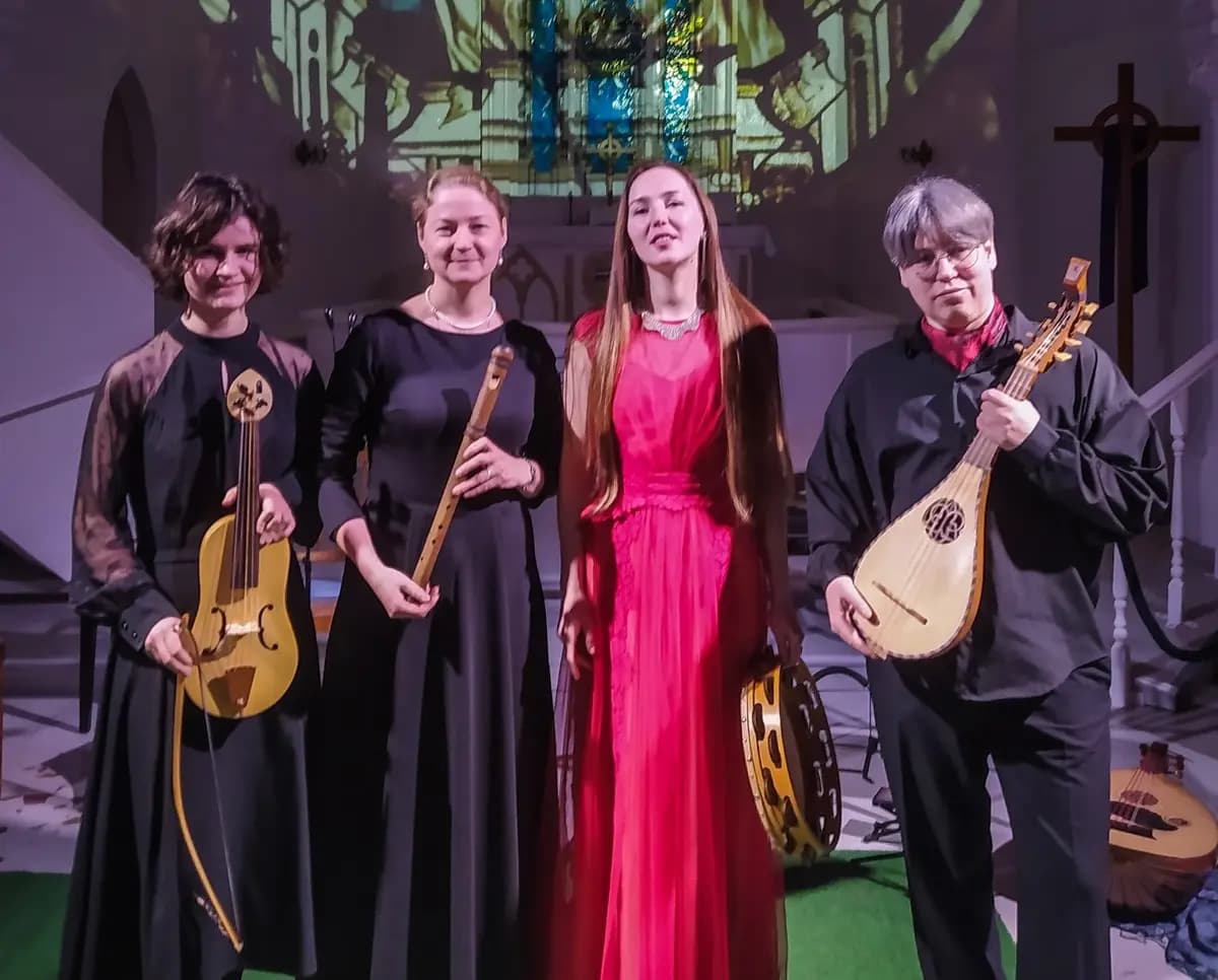 Силуэты старинной Флоренции. Живопись. Архитектура. Музыка (Эглерио)