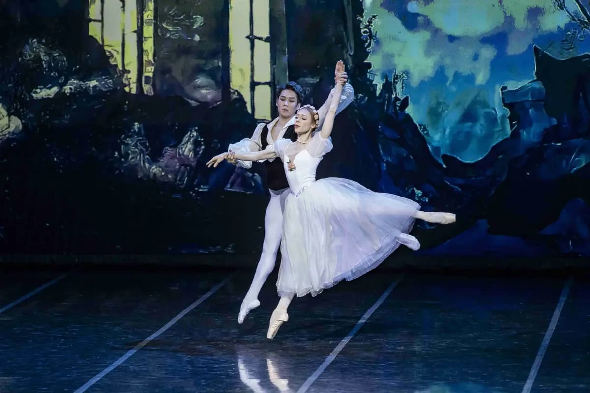 Посвящение Анне Павловой (Санктъ-Петербургъ Опера)