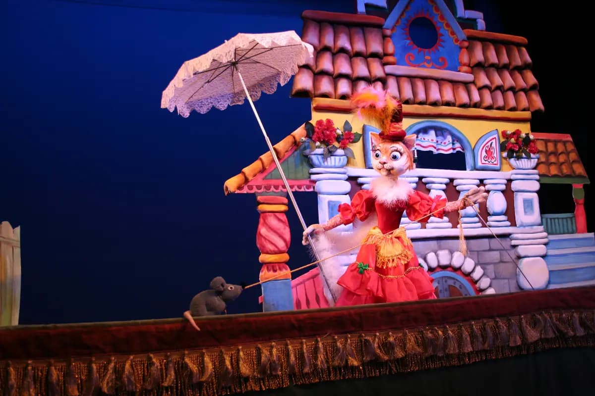 Кошкин дом (Театр кукол)