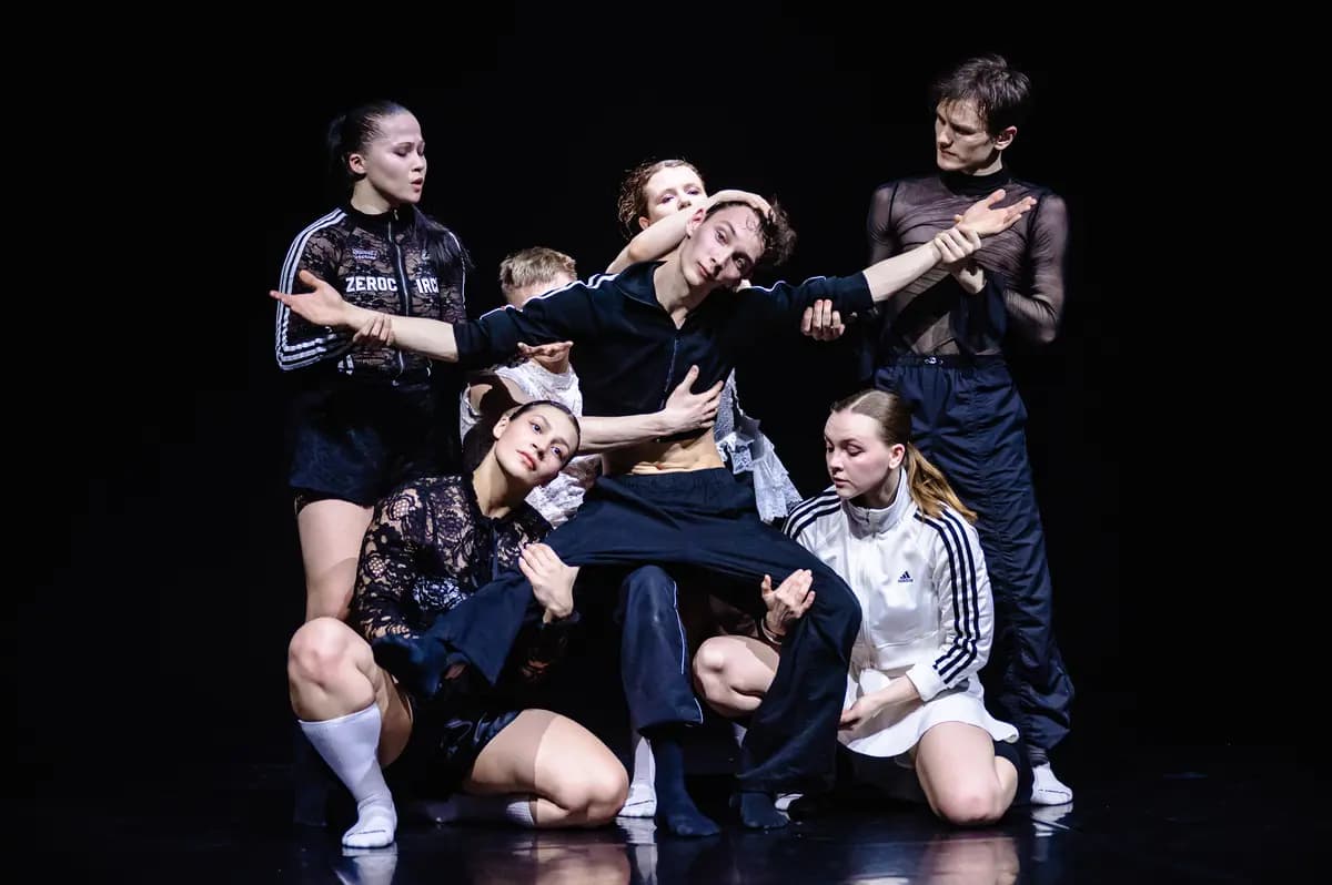 Растворяюсь.растворяюсь. Прокрастинаторы и эскаписты (Провинциальные танцы)