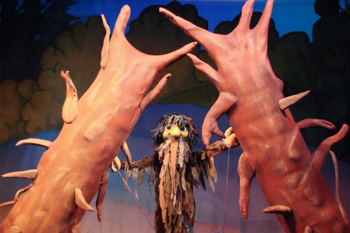 Гуси-лебеди (Театр кукол)