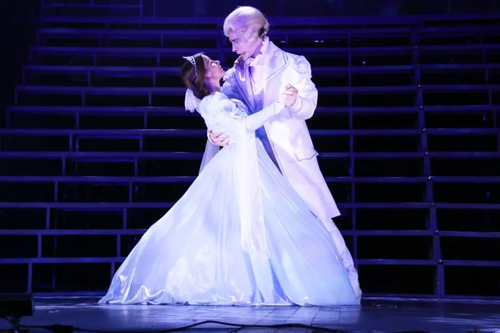 Золушка (Молодёжный театр Алтая им. Золотухина)