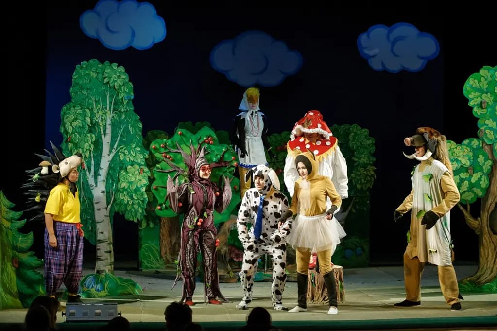 Сами с усами! (Татарский драматический театр им. Файзи)