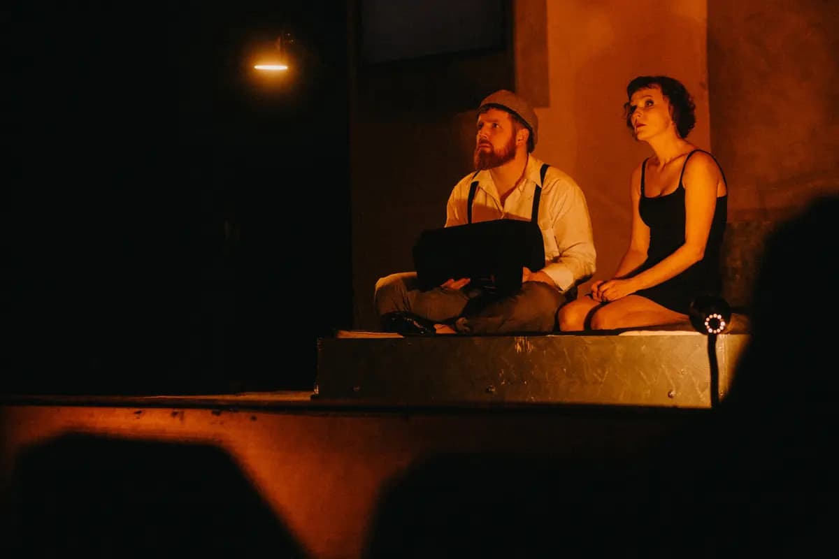 Она берет выходной (Дом актера)