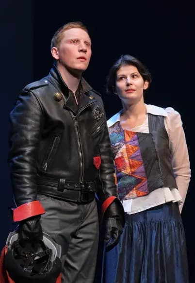 451 по Фаренгейту