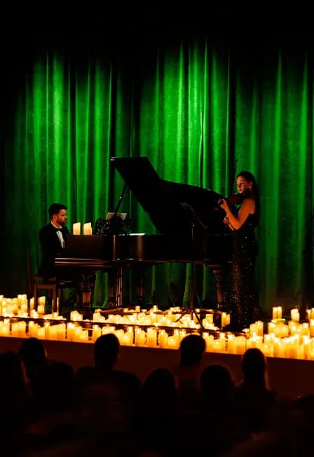 Шопен в сиянии свечей.