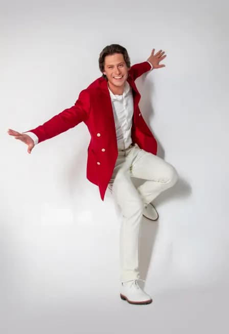 Антон Авдеев и эстрадно-симфонический оркестр СПб