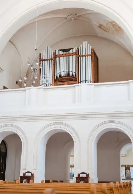 Орган при свечах: под брендом Баха