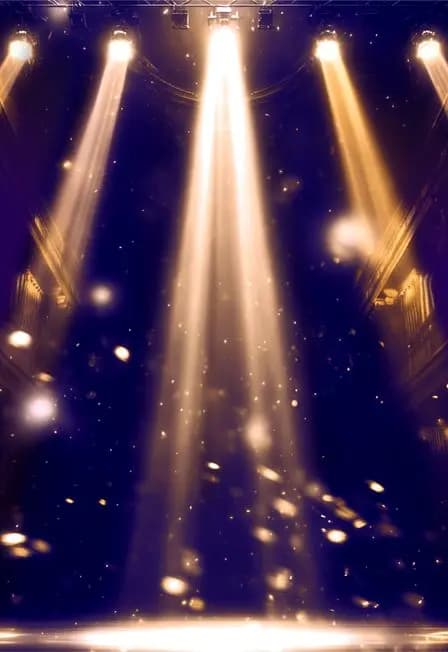 Музыка пленительных звуков в лучах софитов