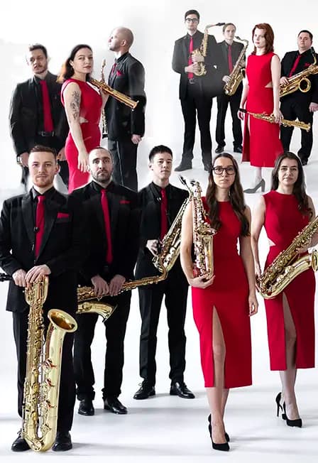 Мировые шедевры на 12 саксофонах