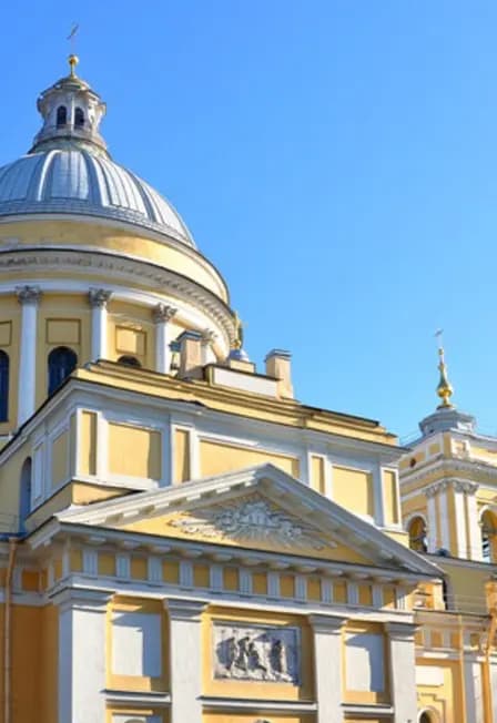 Концерт с экскурсией по Александро-Невской Лавре «Шедевры популярной классики»