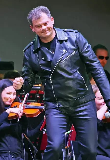 *81.3 Классика рока с симфоническим оркестром