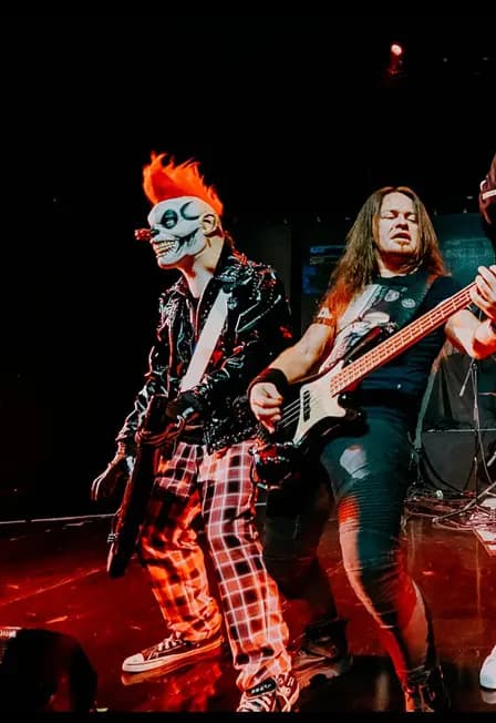 Amalgama отмечает 25 лет в мире тяжёлого рока!