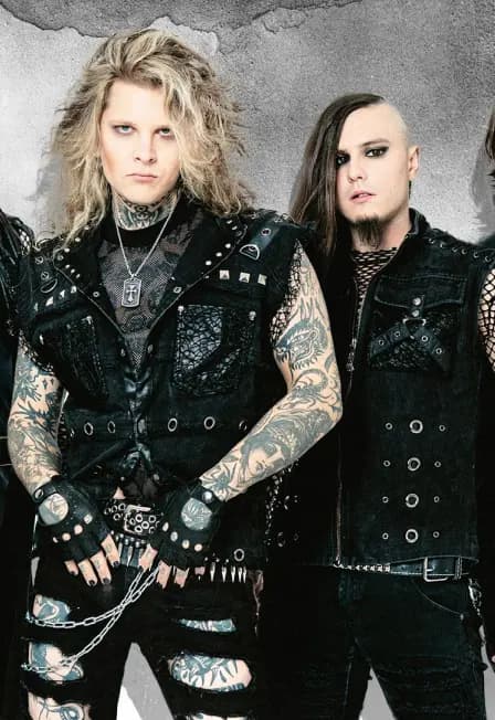 Neverlove. Last tour