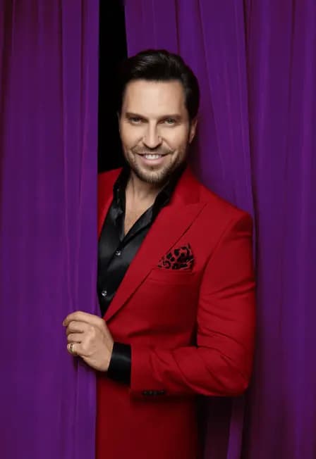 Артур Пирожков (Александр Ревва) «Музон Тур»