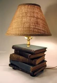 Под шелест страниц. Литературная гостиная